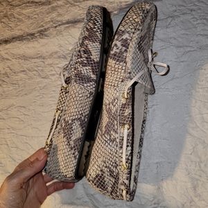 Isaac Mizrahi QVC Leather snake reptile embossed moccasins loafers sz 9